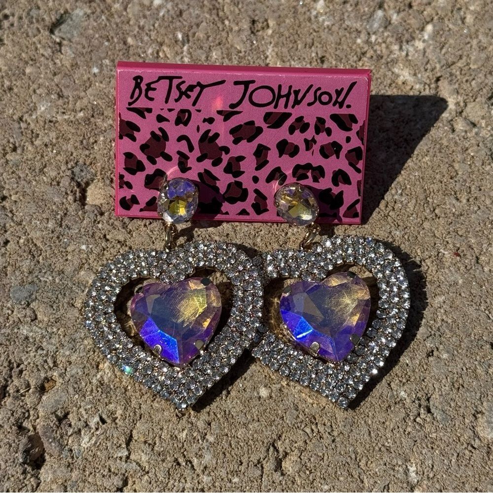 EARRINGS! Betsey Johnson Double AB Heart and Gemstone Earrings BNWT - Picture 2 of 5